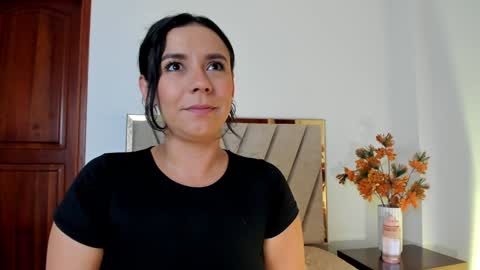 Amber Davis online show from 12.28.24