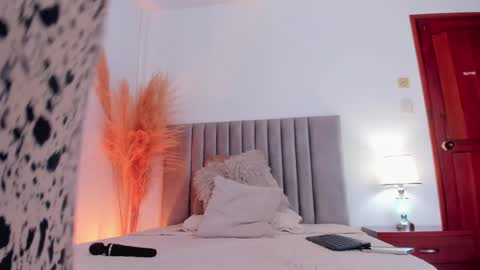 Amber Davis online show from 01.20.25