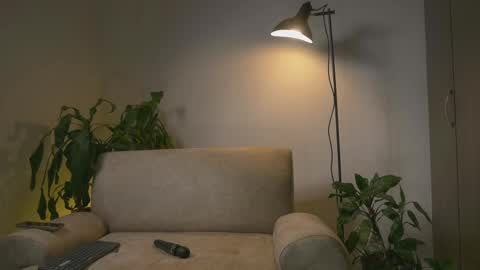 Amber Davis online show from 02.18.25