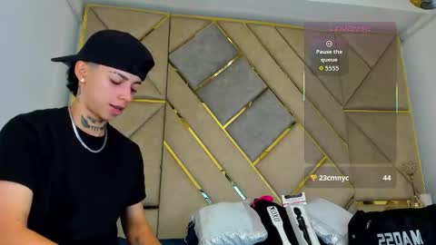 Amber  online show from 10.15.25