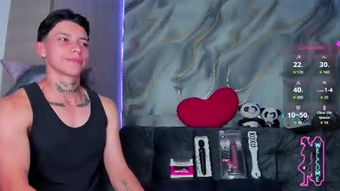 Snapshot of amber_adams_ chatting on 07.28.26 Amber online show from 07.28.26