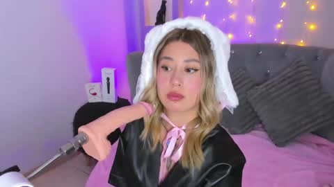 amber_palmer online show from 04.23.26