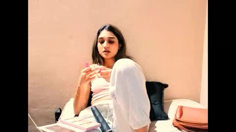 Amber online show from 04.04.26