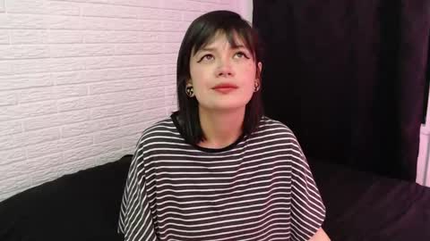 Snapshot of amber_rouss chatting on 01.17.25 ROUSS online show from 01.17.25