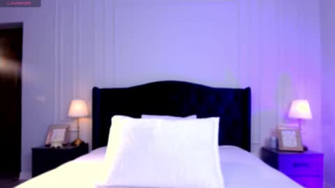 Snapshot of amberalena chatting on 02.18.25 amberalena online show from 02.18.25