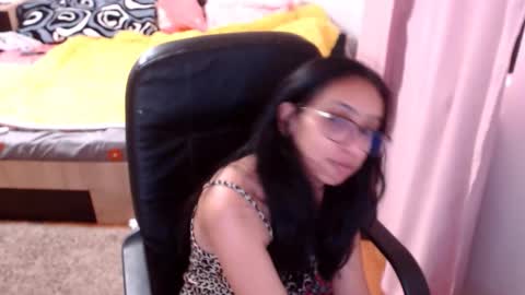 amberfox735 online show from 11.25.25