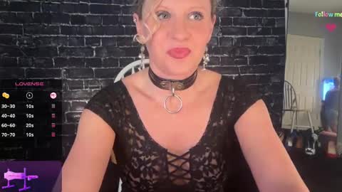 Amber Jade online show from 10.22.25