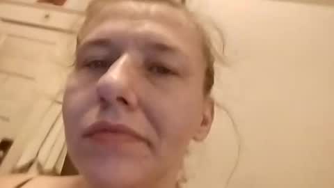 amberjohnson1387 online show from 11.21.25