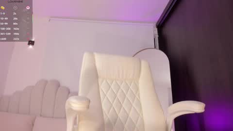 Amber  online show from 04.28.26