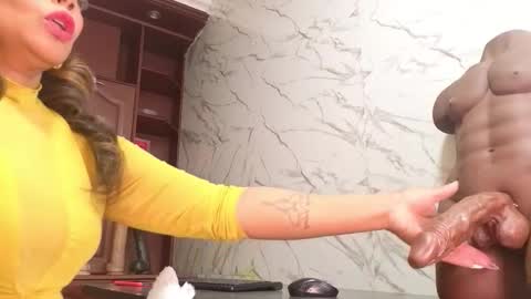 Snapshot of ambernix chatting on 10.01.25 online show from 10.01.25