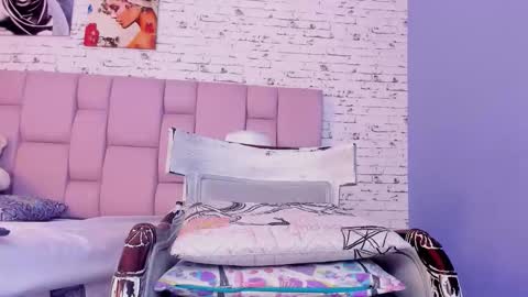 Amber Onassis online show from 01.11.26