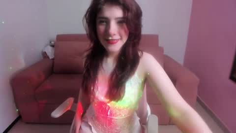 Snapshot of amberpixie_ chatting on 12.01.25 Amber online show from 12.01.25