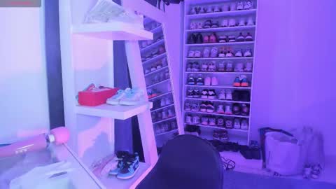 Amber online show from 02.02.26