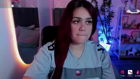 Snapshot of amberthomsonn chatting on 07.23.26 Amber online show from 07.23.26