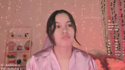 Snapshot of amberw_c chatting on 11.27.25 IG - TW Amberw c online show from 11.27.25