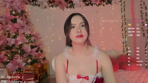 Snapshot of amberw_c chatting on 12.14.25 IG - TW Amberw c online show from 12.14.25