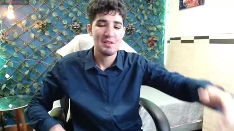 Snapshot of ambrosebull chatting on 10.12.25 Ambrosebull online show from 10.12.25