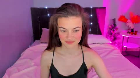 Snapshot of ameli_lorans chatting on 01.04.25 Ameli Lorans online show from 01.04.25