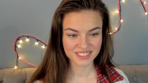 Snapshot of ameli_lorans chatting on 02.05.25 Ameli Lorans online show from 02.05.25