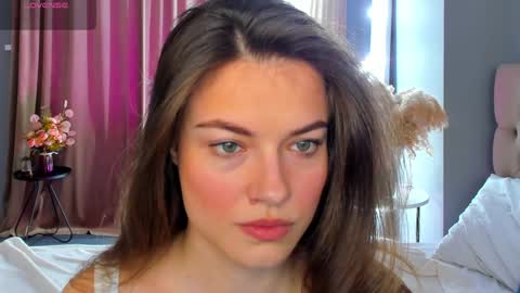 Snapshot of ameli_lorans chatting on 02.06.25 Ameli Lorans online show from 02.06.25