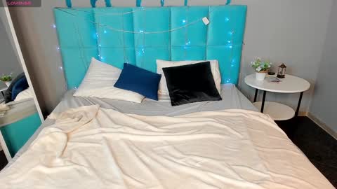 Snapshot of ameli_lorans chatting on 02.08.25 Ameli Lorans online show from 02.08.25