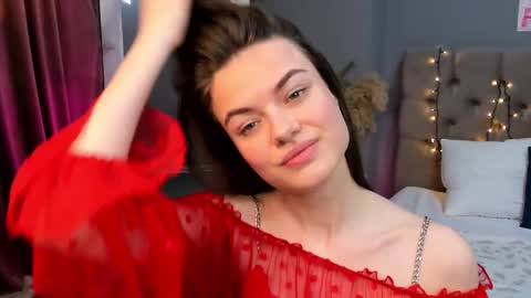 Snapshot of ameli_lorans chatting on 02.20.25 Ameli Lorans online show from 02.20.25