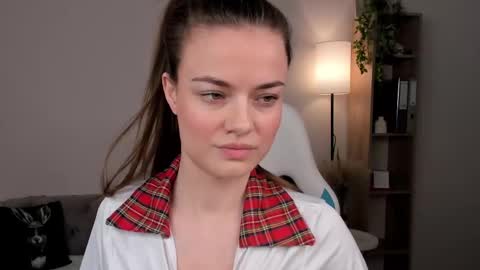 Snapshot of ameli_lorans chatting on 03.12.25 Ameli Lorans online show from 03.12.25