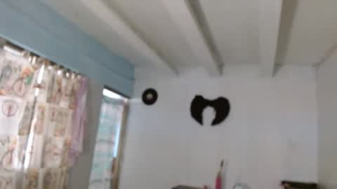 Snapshot of amelia_2023 chatting on 11.25.25 amelia online show from 11.25.25