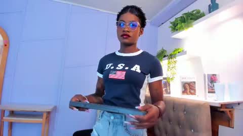 Snapshot of amelia_adms chatting on 07.04.26 Amelia Adams online show from 07.04.26