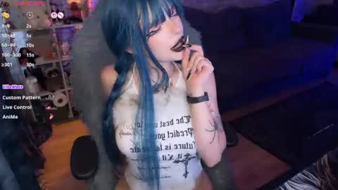 Amelia Aley  online show from 07.15.26