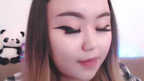 Amelia online show from 04.22.26