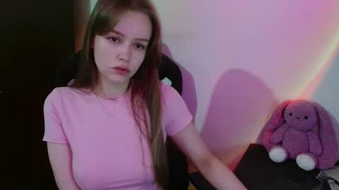 Snapshot of amelia_sweeti chatting on 06.14.26 amelia_sweeti online show from 06.14.26