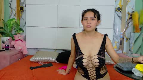 Amelia AND Emily online show from 09.13.25