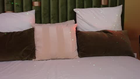 Amelia online show from 12.04.24