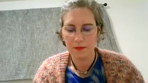 Ameliaishka online show from 10.26.25