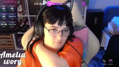 Snapshot of ameliaivory chatting on 05.04.26 ameliaivory online show from 05.04.26