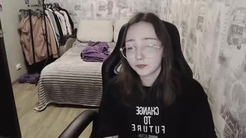 Amelia online show from 12.17.24