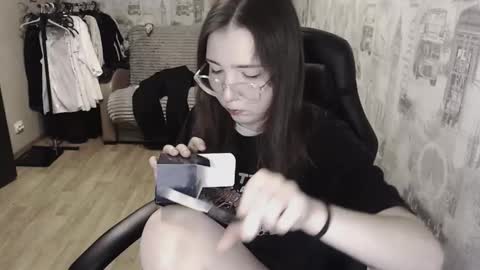 Amelia online show from 02.27.25