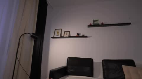 Amelia   online show from 11.30.25