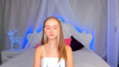 Snapshot of ameliawise chatting on 01.07.25 ameliawise online show from 01.07.25