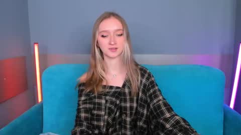 Snapshot of ameliawise chatting on 01.18.25 ameliawise online show from 01.18.25