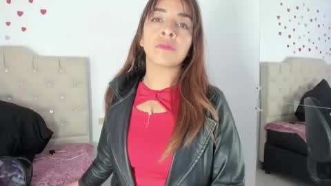 amelie brown online show from 05.04.26