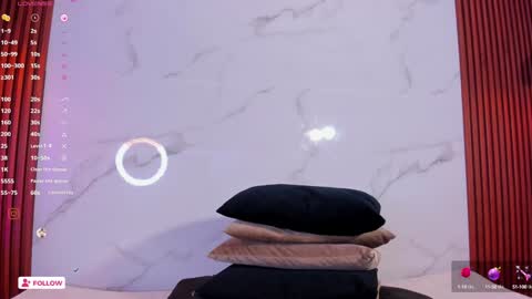 Alejandra  online show from 01.30.25