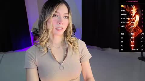 Snapshot of amelieaxie chatting on 11.15.25 Isabella online show from 11.15.25