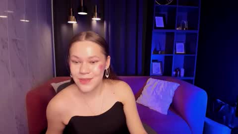 Snapshot of ameliedot chatting on 02.09.26 Amelie online show from 02.09.26