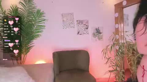 Snapshot of ameliie_brown chatting on 06.25.26 Amelie online show from 06.25.26