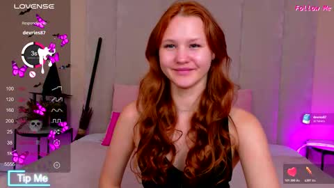 AmeliRoyse online show from 10.29.25