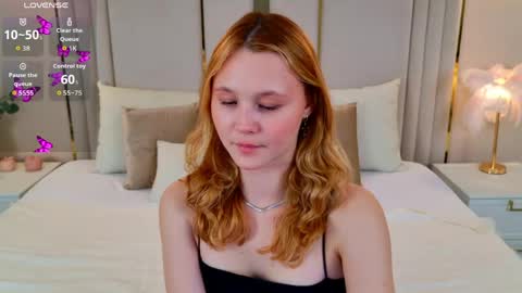 Snapshot of ameliroyse chatting on 05.10.26 AmeliRoyse online show from 05.10.26