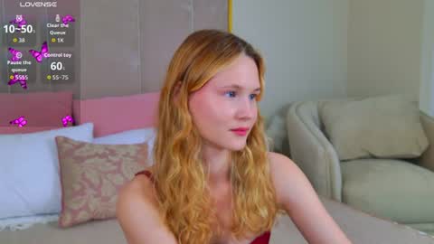 Snapshot of ameliroyse chatting on 06.13.26 AmeliRoyse online show from 06.13.26