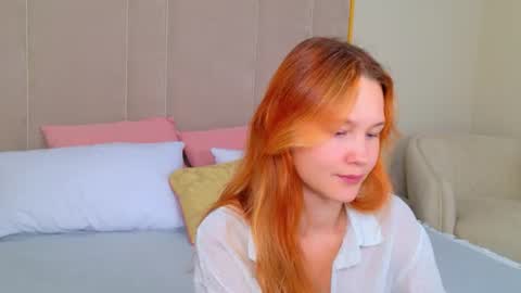 Snapshot of ameliroyse chatting on 07.22.26 AmeliRoyse online show from 07.22.26